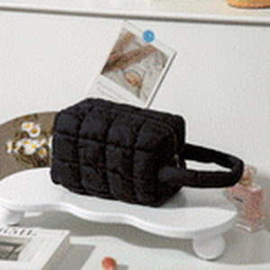 1pc Fashion Quilted Che...
