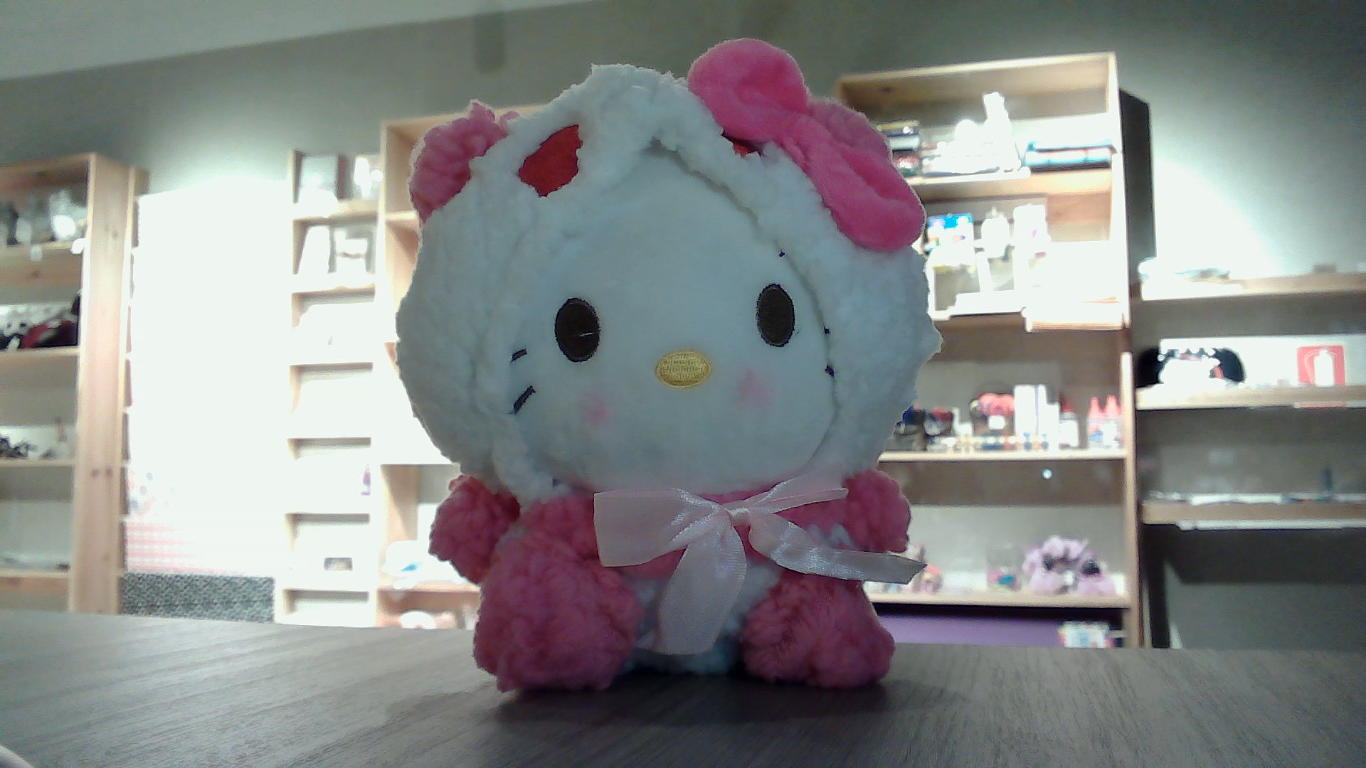 PELUCHE SANRIO MEDIANO